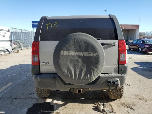 5GTDN136X68300852 - 2006 HUMMER H3 SILVER photo 6