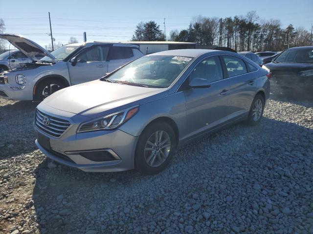 5NPE24AF9HH502305 - 2017 HYUNDAI SONATA SE SILVER photo 1