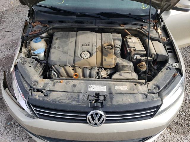 3VWDX7AJ2DM305884 - 2013 VOLKSWAGEN JETTA SE TAN photo 11