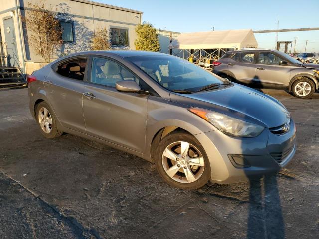 5NPDH4AEXDH363846 - 2013 HYUNDAI ELANTRA GLS GRAY photo 4