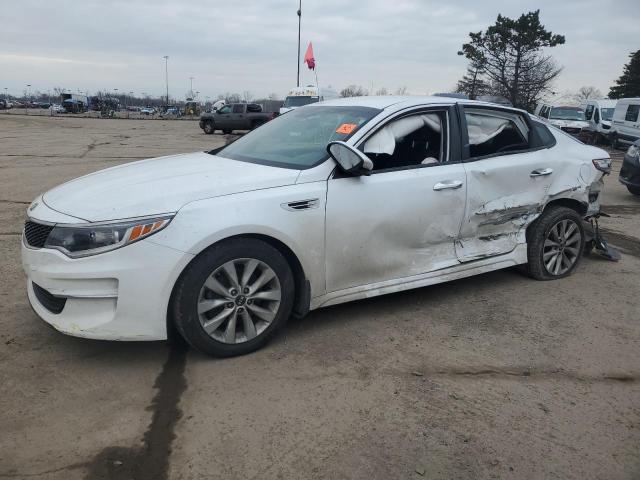 5XXGT4L33JG261240 - 2018 KIA OPTIMA LX WHITE photo 1