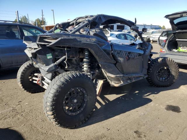 3JBVXAW29HK003227 - 2017 CAN-AM MAVERICK X RS TURBO R BLACK photo 4