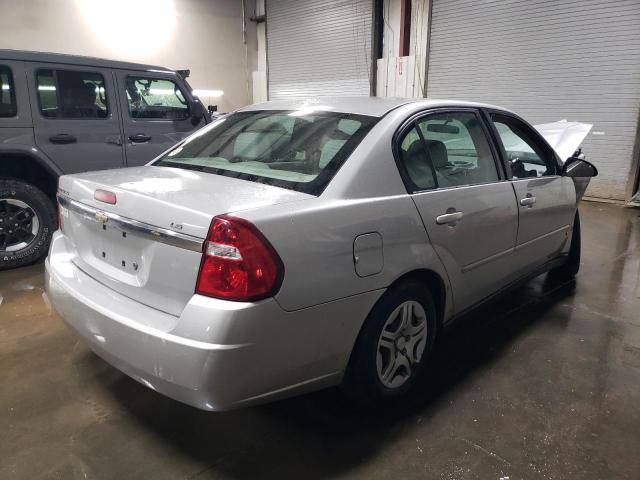 1G1ZS58FX7F186024 - 2007 CHEVROLET MALIBU LS SILVER photo 3