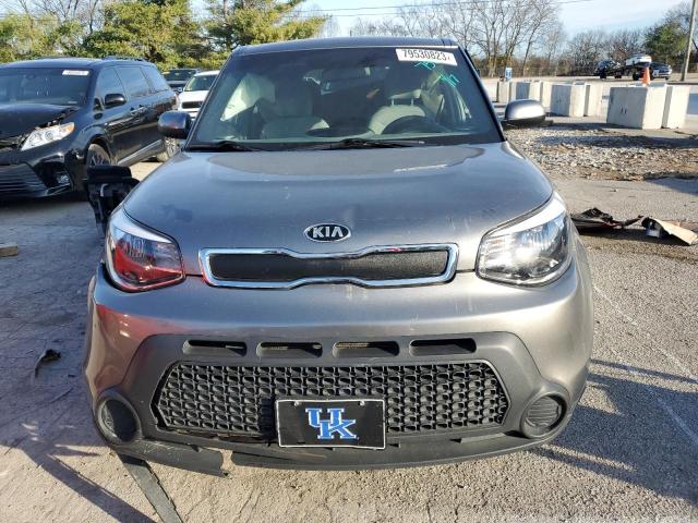 KNDJN2A27F7127569 - 2015 KIA SOUL GRAY photo 5