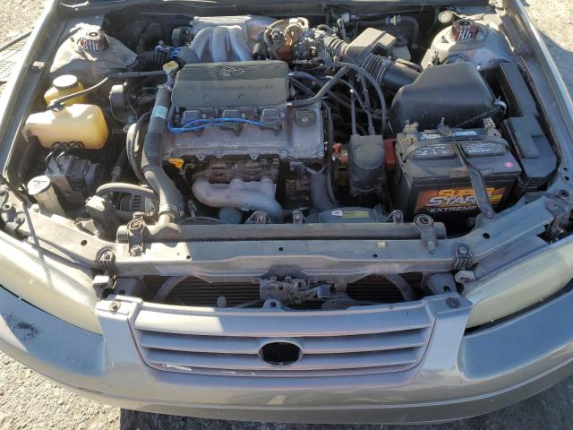 4T1BF22K1VU038866 - 1997 TOYOTA CAMRY CE SILVER photo 11