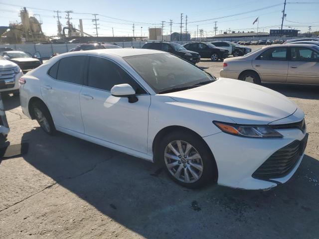 4T1B11HK7KU792320 - 2019 TOYOTA CAMRY L WHITE photo 4