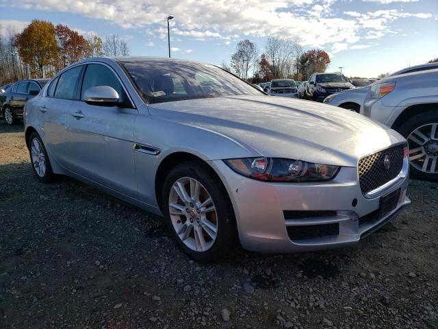 SAJAJ4BN0HA952344 - 2017 JAGUAR XE PREMIUM SILVER photo 4