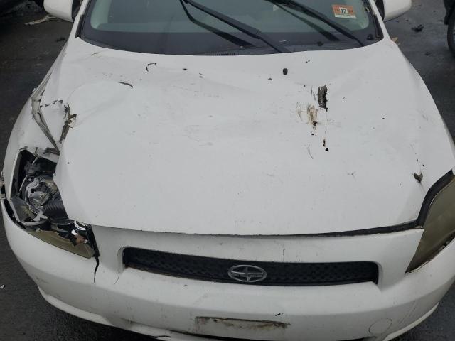 JTKDE167980241184 - 2008 TOYOTA SCION TC Weiß Foto 11