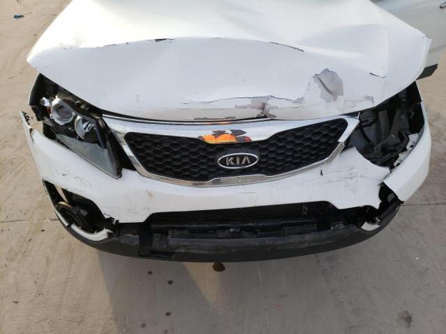 5XYKU3A60DG398263 - 2013 KIA SORENTO EX WHITE photo 12