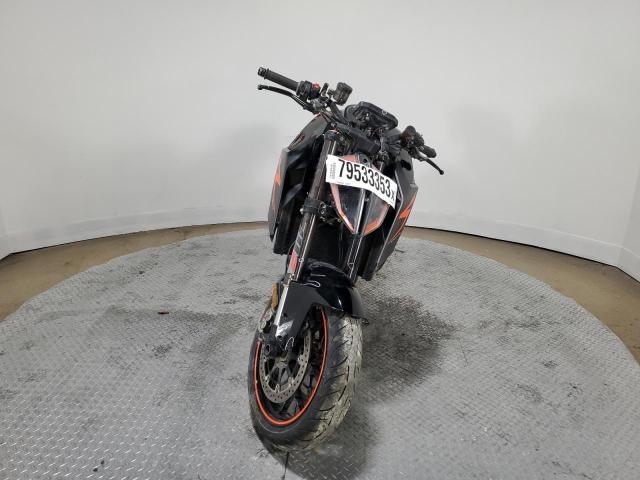 VBKV39400HM959252 - 2017 KTM 1290 SUPER DUKE R BLACK photo 2