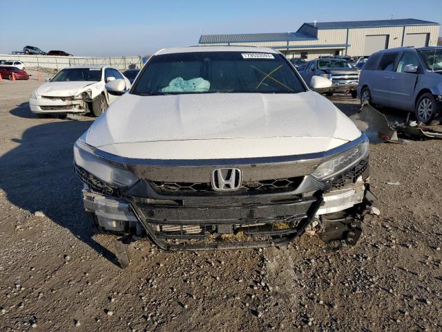 1HGCV2F35KA004457 - 2019 HONDA ACCORD SPORT WHITE photo 5