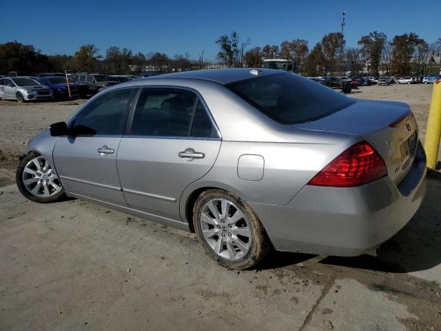 1HGCM66557A025361 - 2007 HONDA ACCORD EX SILVER photo 2