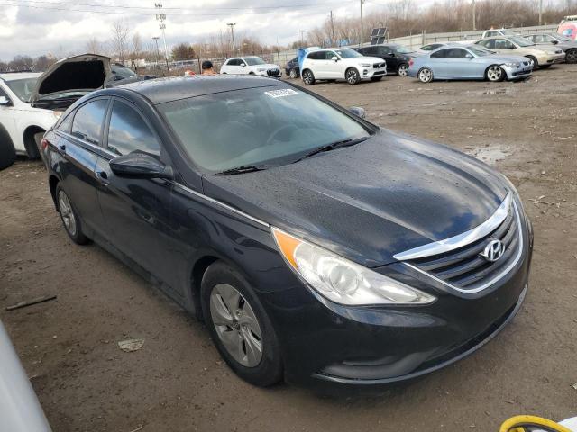 5NPEB4AC0EH815700 - 2014 HYUNDAI SONATA GLS BLACK photo 4