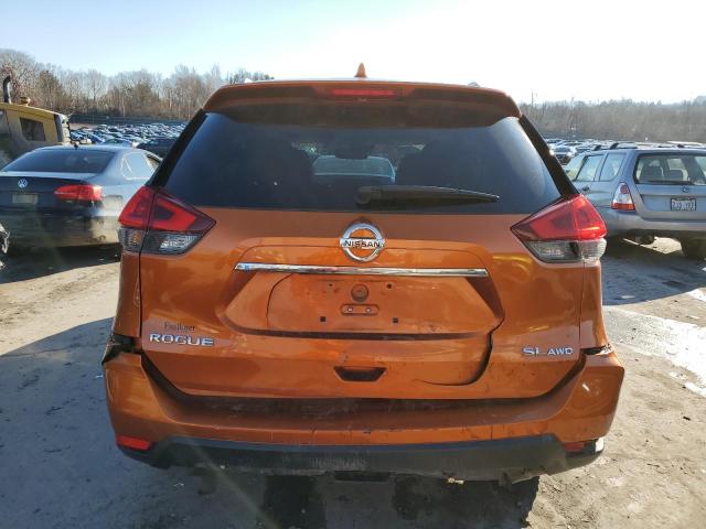 JN8AT2MV9JW322734 - 2018 NISSAN ROGUE S ORANGE photo 6