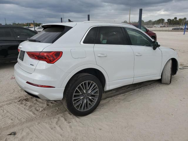 WA1AUCF38N1020570 - 2022 AUDI Q3 PREMIUM 40 WHITE photo 3