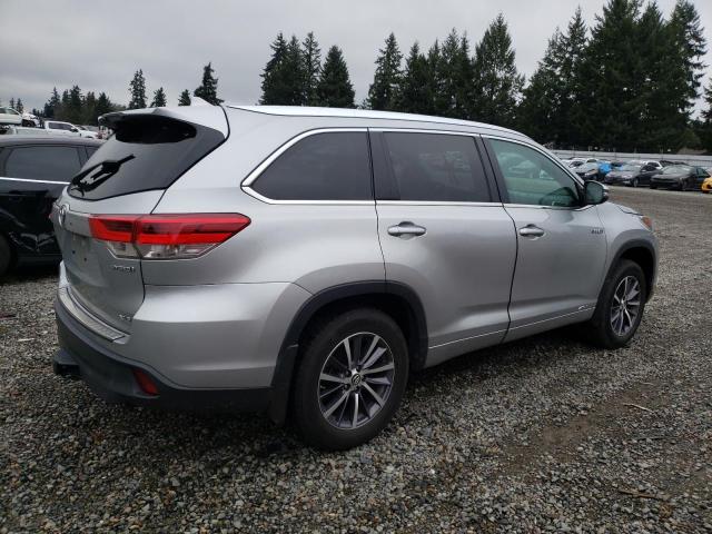 5TDJGRFH2HS029123 - 2017 TOYOTA HIGHLANDER HYBRID SILVER photo 3