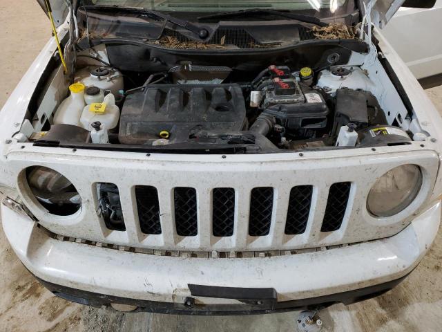 1C4NJPFB7HD184331 - 2017 JEEP PATRIOT LATITUDE WHITE photo 11