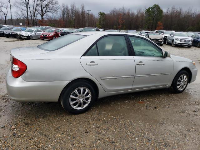 4T1BE32K72U591297 - 2002 TOYOTA CAMRY LE SILVER photo 3