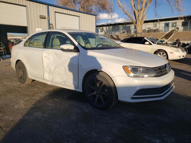 3VWD17AJ7FM349917 - 2015 VOLKSWAGEN JETTA SE WHITE photo 4