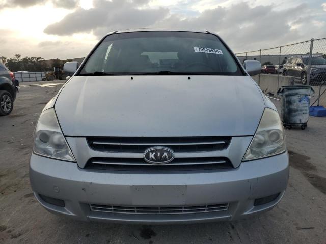 KNDMB233566025432 - 2006 KIA SEDONA EX SILVER photo 5