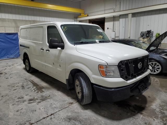 1N6BF0KY9JN801604 - 2018 NISSAN NV 1500 S WHITE photo 4