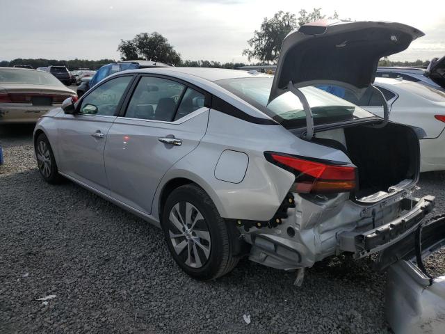 1N4BL4BV0LC257801 - 2020 NISSAN ALTIMA S SILVER photo 2