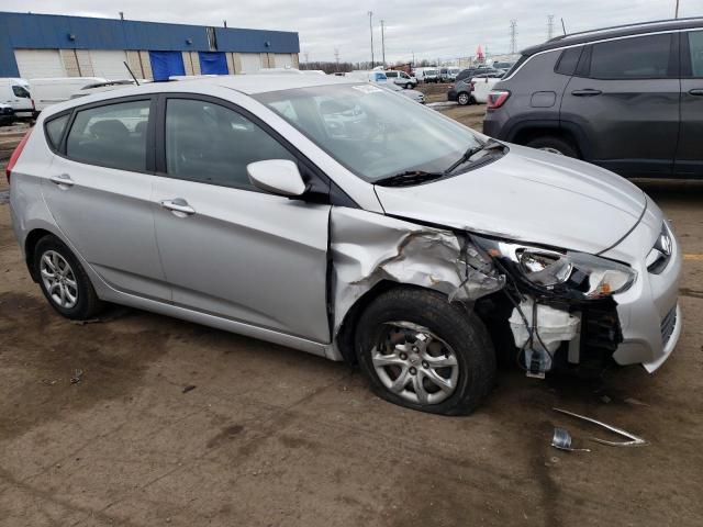 KMHCT5AE3EU194546 - 2014 HYUNDAI ACCENT GLS SILVER photo 4