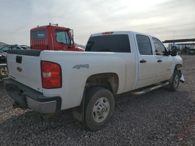 1GC1KXCG2DF104055 - 2013 CHEVROLET SILVERADO K2500 HEAVY DUTY LT WHITE photo 3