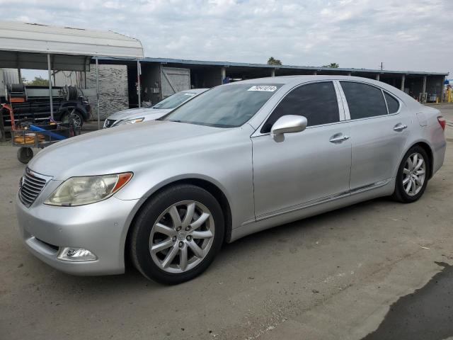 2007 LEXUS LS 460, 