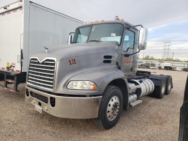 1M1AW07Y1EM036424 - 2014 MACK 600 CXU600 GRAY photo 2