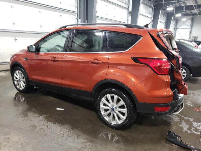 1FMCU9HD0KUB86451 - 2019 FORD ESCAPE SEL ORANGE photo 2