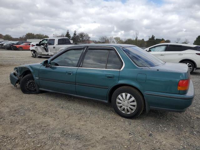 1HGCB7653PA110761 - 1993 HONDA ACCORD LX GREEN photo 2