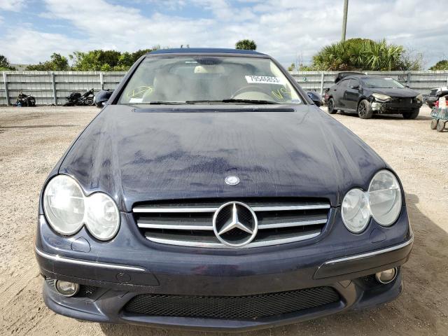 WDBTK72FX8T091014 - 2008 MERCEDES-BENZ CLK 550 BLUE photo 5