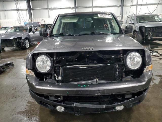 1C4NJRFB7GD598123 - 2016 JEEP PATRIOT LATITUDE GRAY photo 5