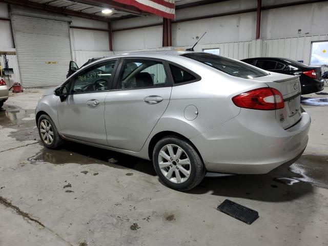 3FADP4BJ3BM156257 - 2011 FORD FIESTA SE SILVER photo 2