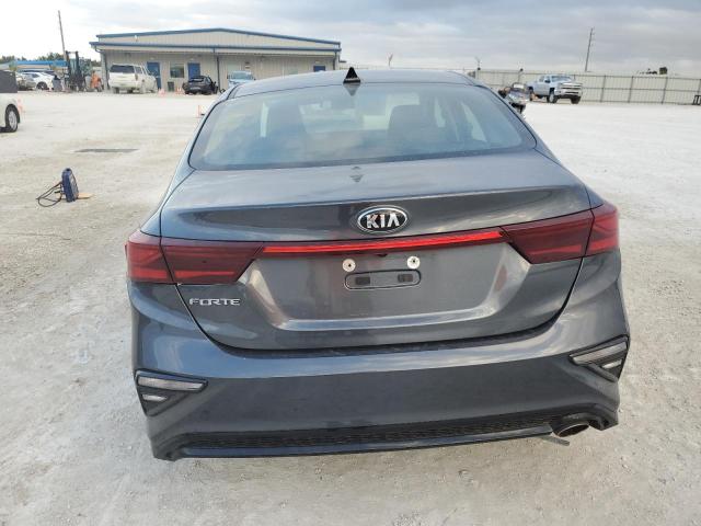 3KPF24AD1LE242773 - 2020 KIA FORTE FE GRAY photo 6