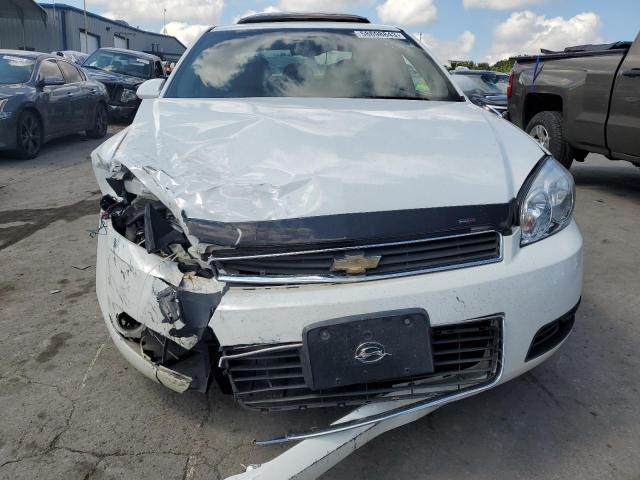 2G1WG5EK0B1287529 - 2011 CHEVROLET IMPALA LT WHITE photo 5