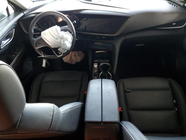 LRBFZNR41PD066013 - 2023 BUICK ENVISION ESSENCE WHITE photo 8