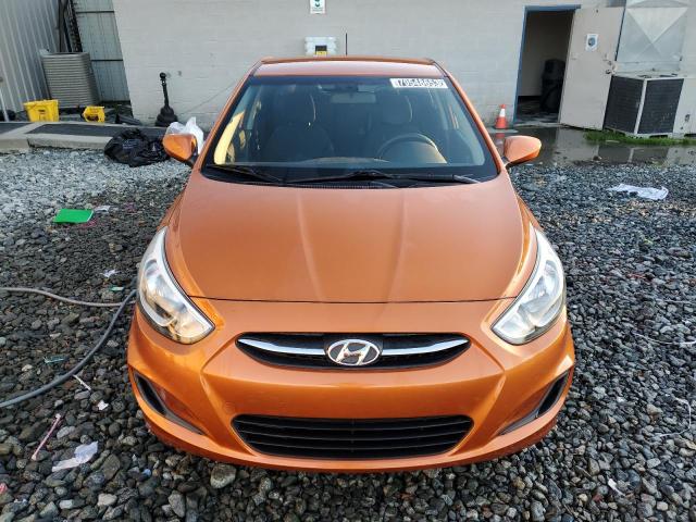 KMHCT5AE2FU215601 - 2015 HYUNDAI ACCENT GS ORANGE photo 5