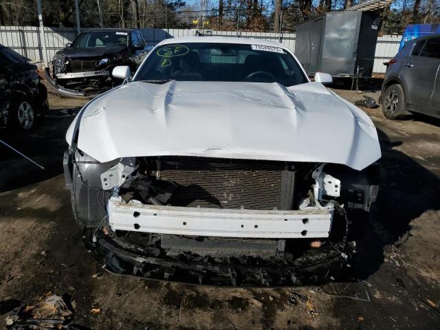 1FA6P8AM0H5304780 - 2017 FORD MUSTANG WHITE photo 5