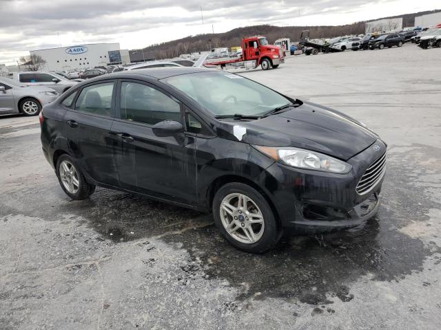 3FADP4BJ0KM129789 - 2019 FORD FIESTA SE BLACK photo 4