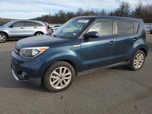 KNDJP3A55J7599305 - 2018 KIA SOUL + BLUE photo 1