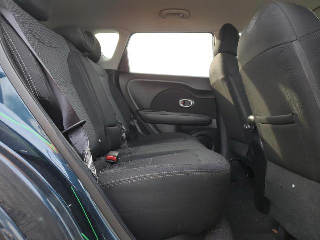 KNDJP3A55J7599305 - 2018 KIA SOUL + BLUE photo 11