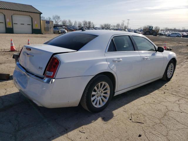 2C3CCAAG2DH588463 - 2013 CHRYSLER 300 WHITE photo 3