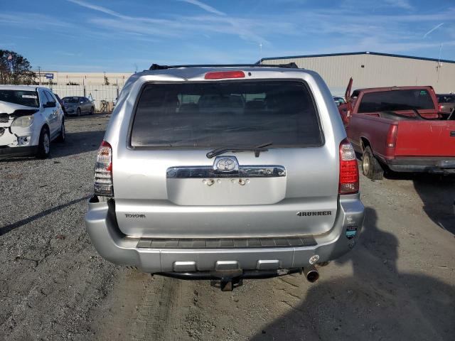 JTEZU14R18K012910 - 2008 TOYOTA 4RUNNER SR5 SILVER photo 6