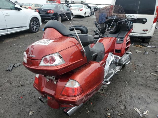 1HFSC47G3AA905876 - 2010 HONDA GL1800 RED photo 4