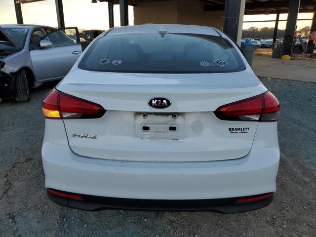 3KPFK4A70HE065358 - 2017 KIA FORTE LX WHITE photo 6