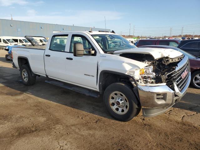 1GT12REG9GF129547 - 2016 GMC SIERRA K2500 HEAVY DUTY WHITE photo 4