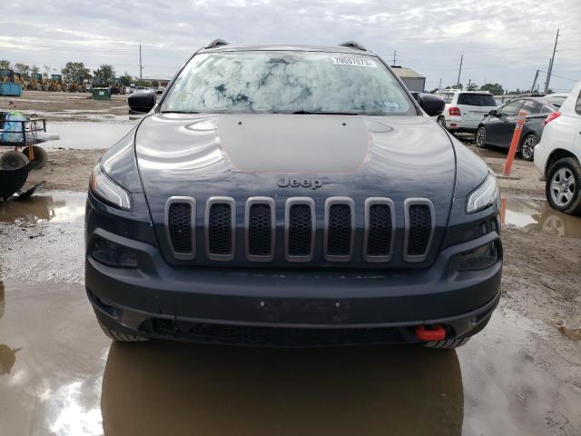 1C4PJMBSXHW588032 - 2017 JEEP CHEROKEE TRAILHAWK ნაცრისფერი ფოტო 5