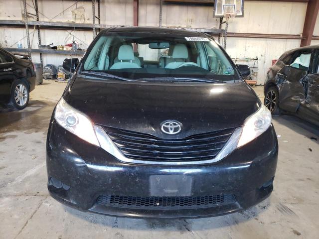 5TDKK3DC5CS269640 - 2012 TOYOTA SIENNA LE BLACK photo 5